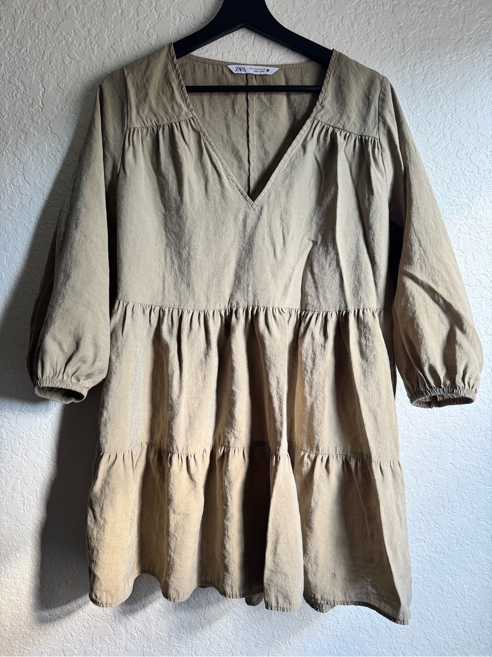 Zara Tan V-Neck Long Sleeve Tiered Boho Flowy Mini Dress sz S